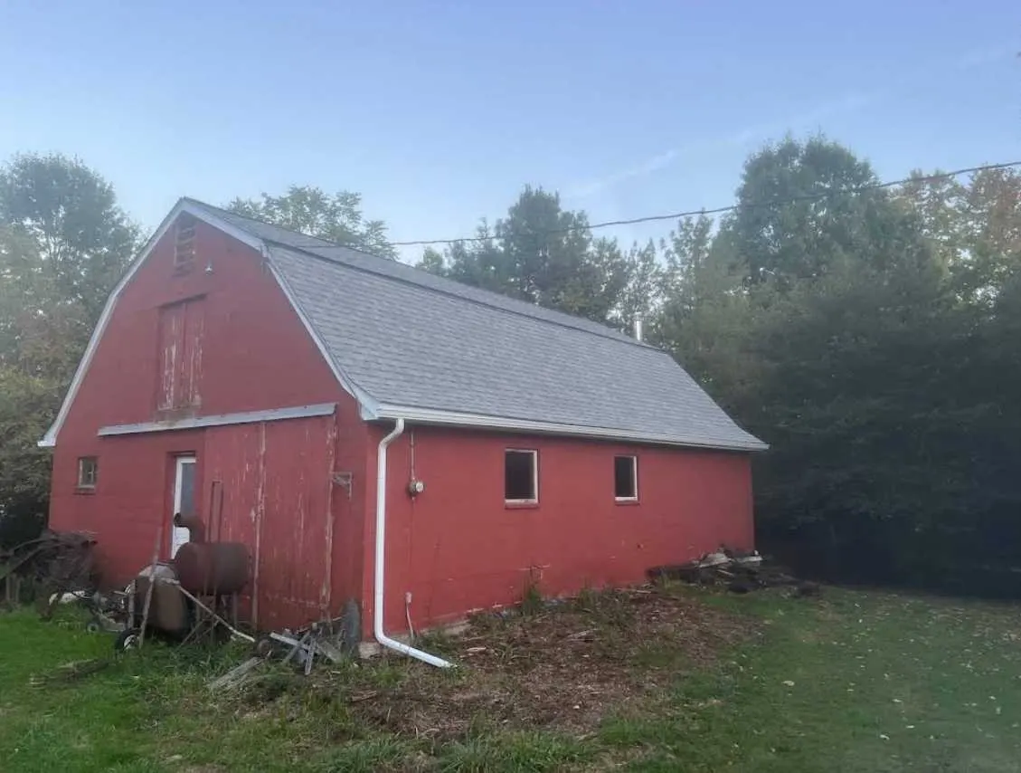 Barn Roof & Gutter Replacement in Kirtland, OH