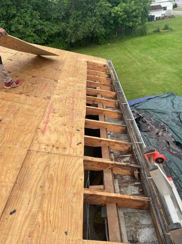 Roof Decking & Plywood Repair in Mentor, OH